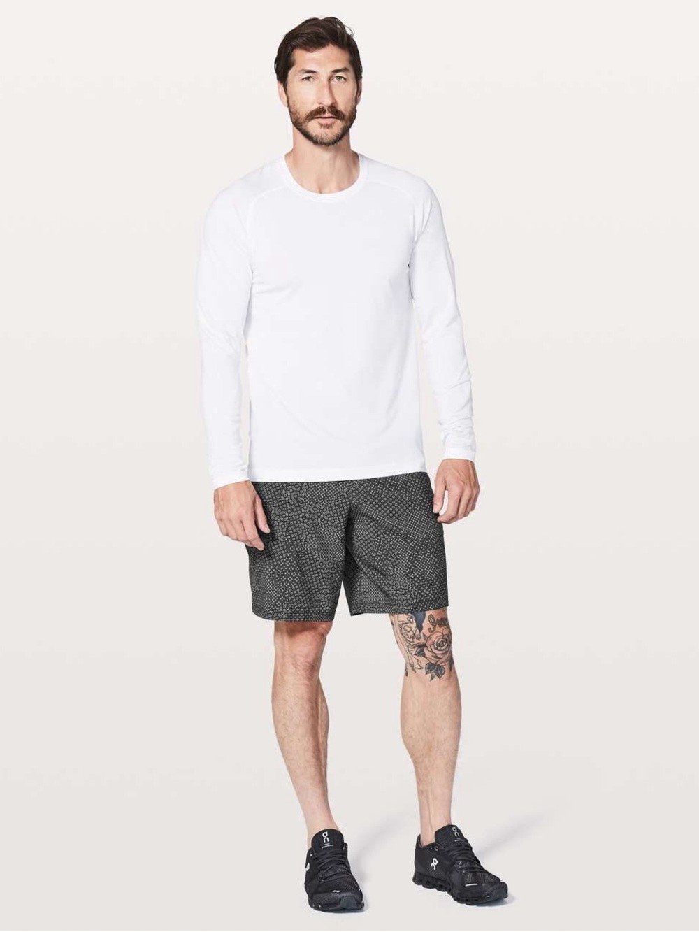 Lululemon pace breaker linerless shorts 9” inseam